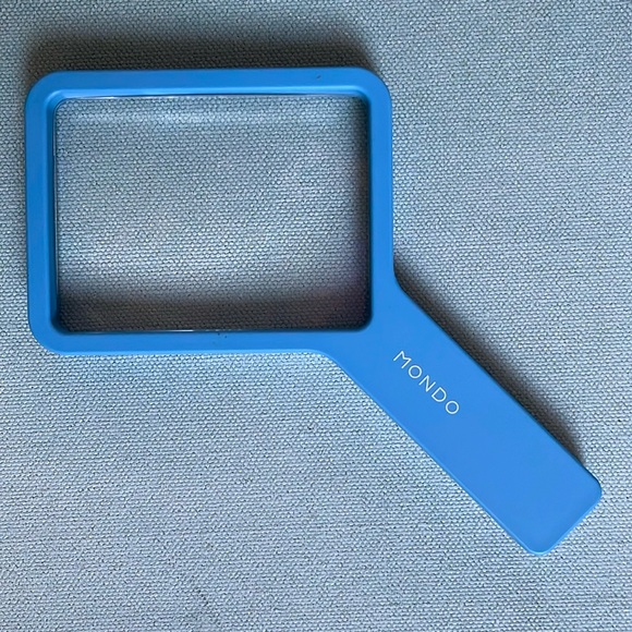 Mondo Loupe Magnifying Glass - Picture 2 of 10